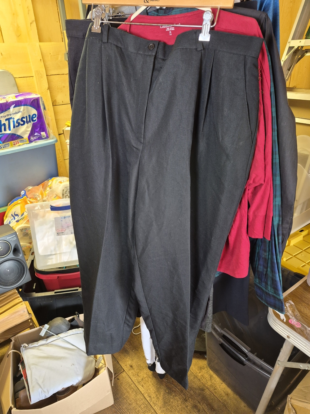 Liz Baker Black Wide Leg Pants - Tailored Pleat Front Bin 51